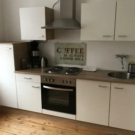 Holiday Apartments *